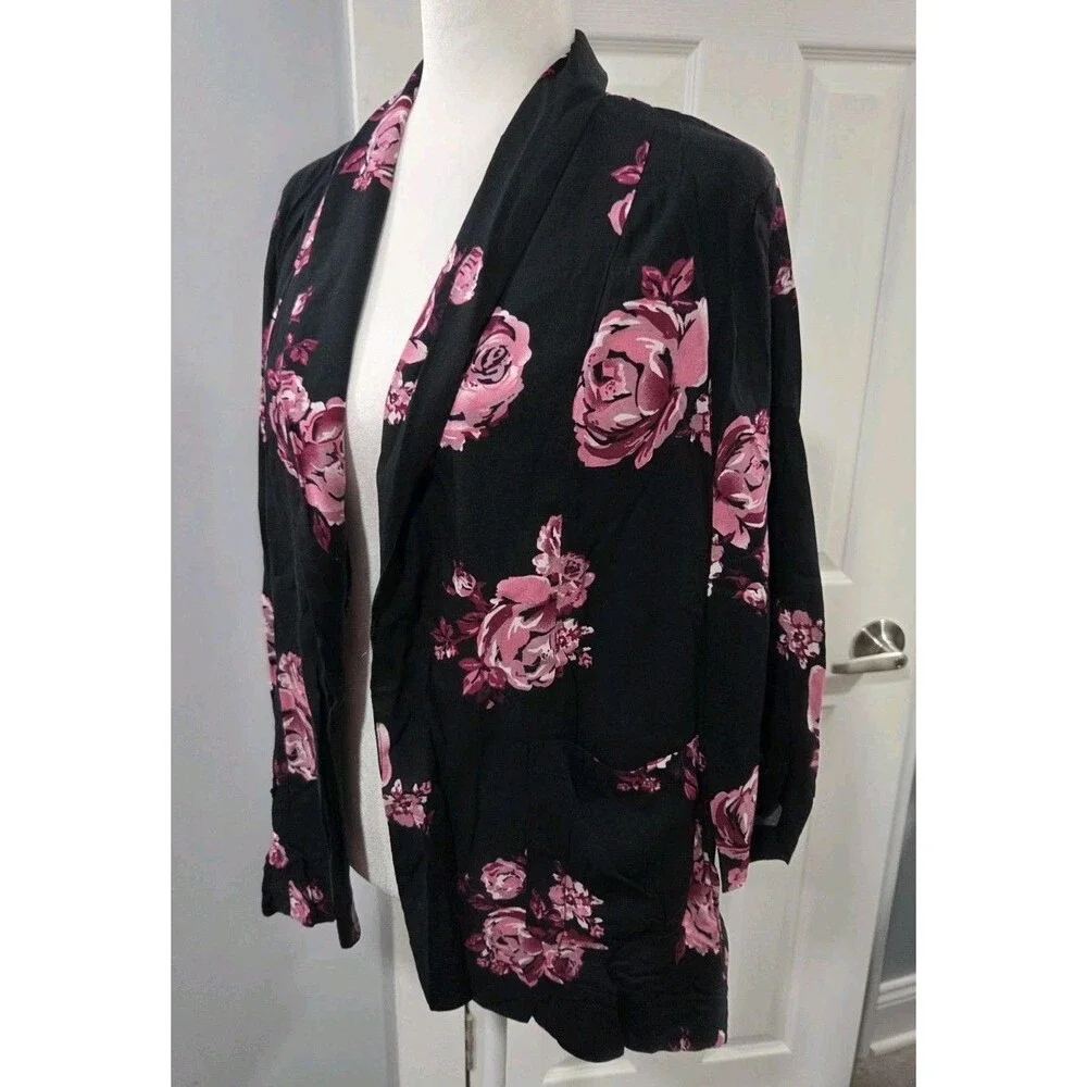 Xhilaration Black Floral Draped Collar Shawl Cardigan Womens Size Large